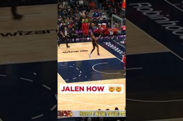 JJ jumped into OUTER SPACE 😱😱😱 #dunk #hawks #nba #jalenjohnson