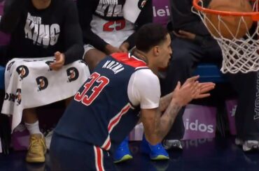 Kyle Kuzma claps in the refs face and gets ejected vs Pistons 😳