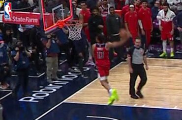 Jordan Poole does WINDMILL DUNK as the Wizards end their losing streak 🔥