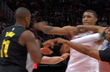 Jabari Smith Jr and Kris Dunn throw punches at each other and get ejected 😳