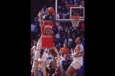 Michael Jordan "The Shot"  Chicago Bulls vs Cleveland Cavaliers 1989 #nba #highlights #basketball