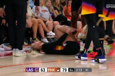 FLAGRANT, Cunningham INJURES ANKLE After Foot Stepped On | Phoenix Mercury vs Los Angeles Sparks |