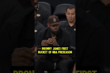 LeBron watching Bronny's Debut👀